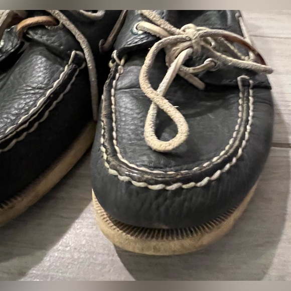 Sperry navy blue boat shoes in sz. 7.5M - Picture 8 of 8